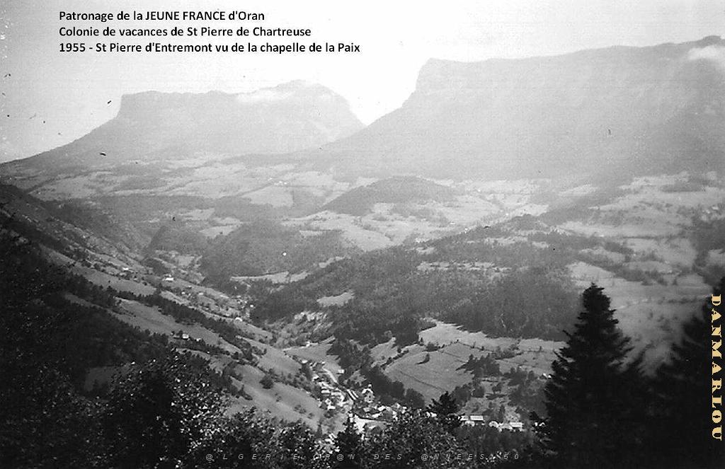 COLO JEUNE FRANCE 1955 St Pierre d'Entremont vu de la chapelle de la Paix.jpg